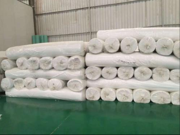土工布：工程建设关键防护材料​